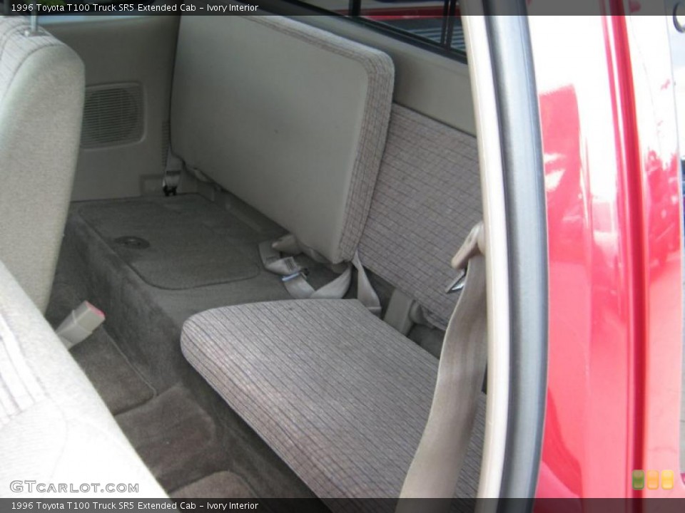 Ivory Interior Rear Seat for the 1996 Toyota T100 Truck SR5 Extended Cab #34953989