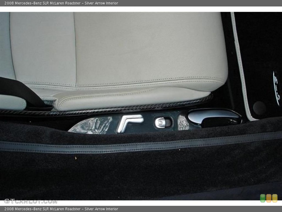 Silver Arrow Interior Controls for the 2008 Mercedes-Benz SLR McLaren Roadster #35040552