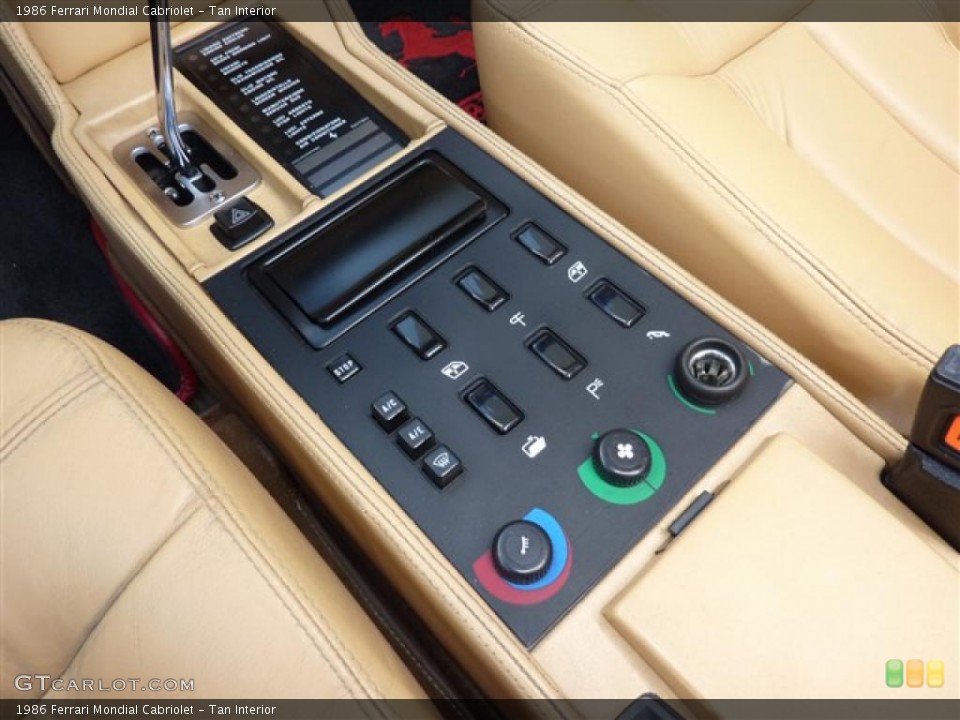 Tan Interior Controls for the 1986 Ferrari Mondial Cabriolet #35355277