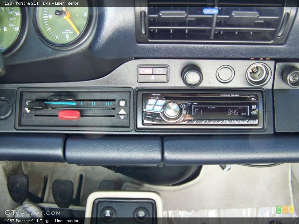 Linen Interior Controls for the 1987 Porsche 911 Targa #35390166