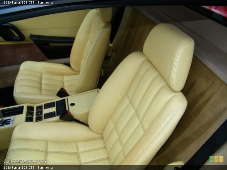 Tan Interior Photo for the 1989 Ferrari 328 GTS #3618315