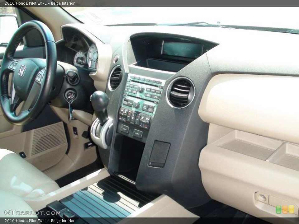 Beige Interior Dashboard for the 2010 Honda Pilot EX-L #36759865