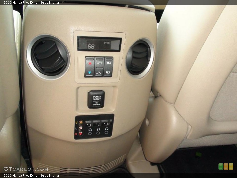 Beige Interior Controls for the 2010 Honda Pilot EX-L #36759941