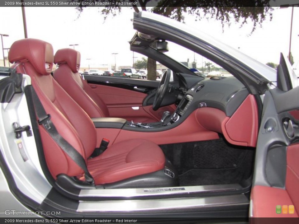 Red Interior Photo for the 2009 Mercedes-Benz SL 550 Silver Arrow Edition Roadster #36989665