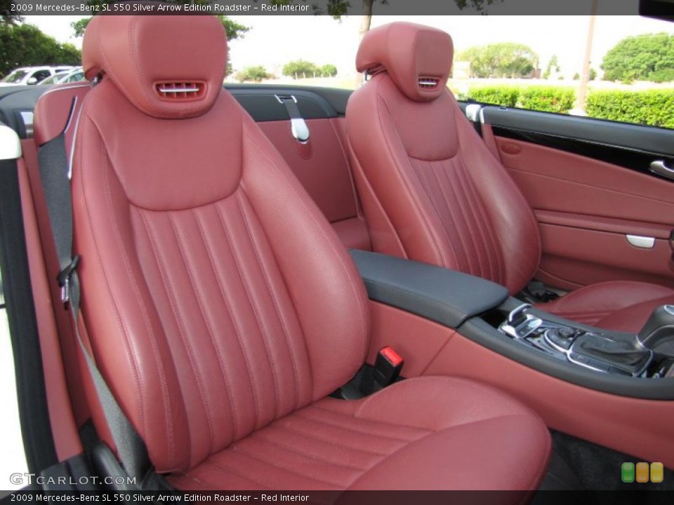 Red Interior Photo for the 2009 Mercedes-Benz SL 550 Silver Arrow Edition Roadster #36989697