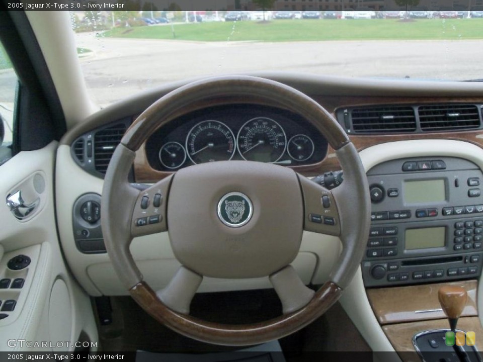 Ivory Interior Steering Wheel for the 2005 Jaguar X-Type 3.0 #37299917