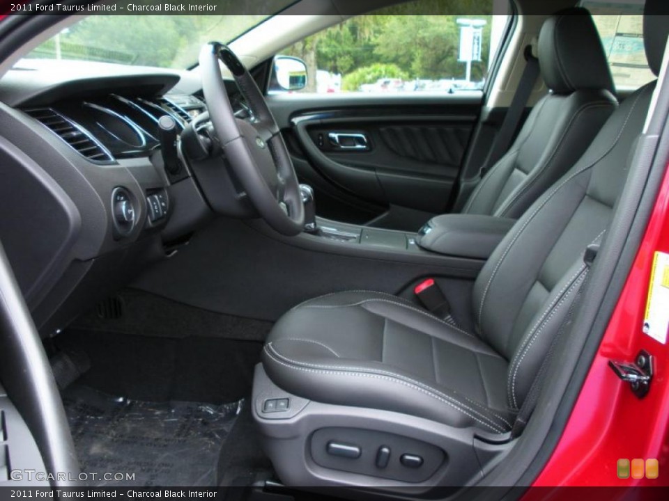 Charcoal Black Interior Photo for the 2011 Ford Taurus Limited #37307561