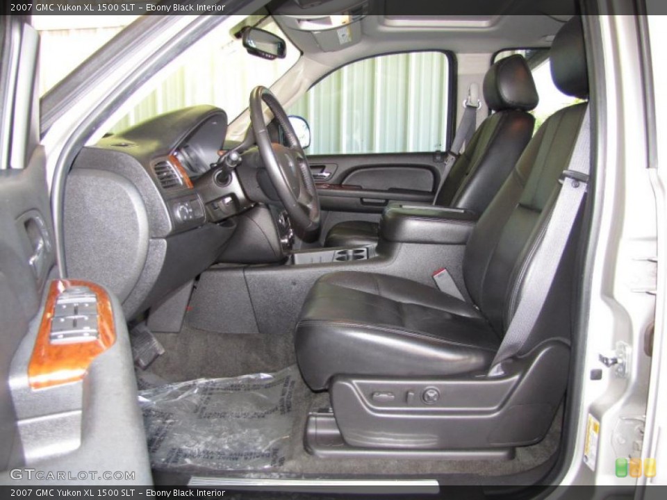 Ebony Black Interior Photo for the 2007 GMC Yukon XL 1500 SLT #37370307