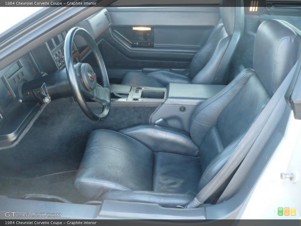 Graphite Interior Photo for the 1984 Chevrolet Corvette Coupe #37436658