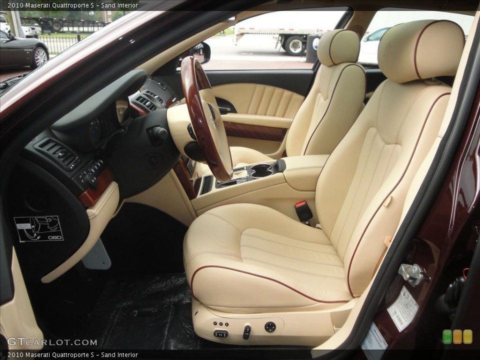 Sand Interior Photo for the 2010 Maserati Quattroporte S #37446298