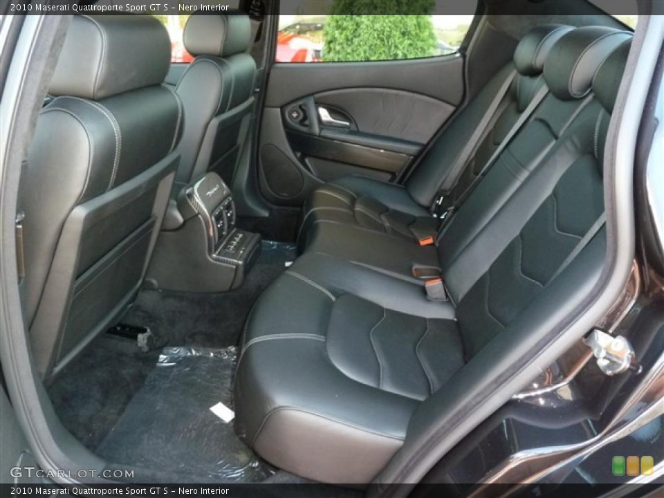 Nero Interior Photo for the 2010 Maserati Quattroporte Sport GT S #37446930