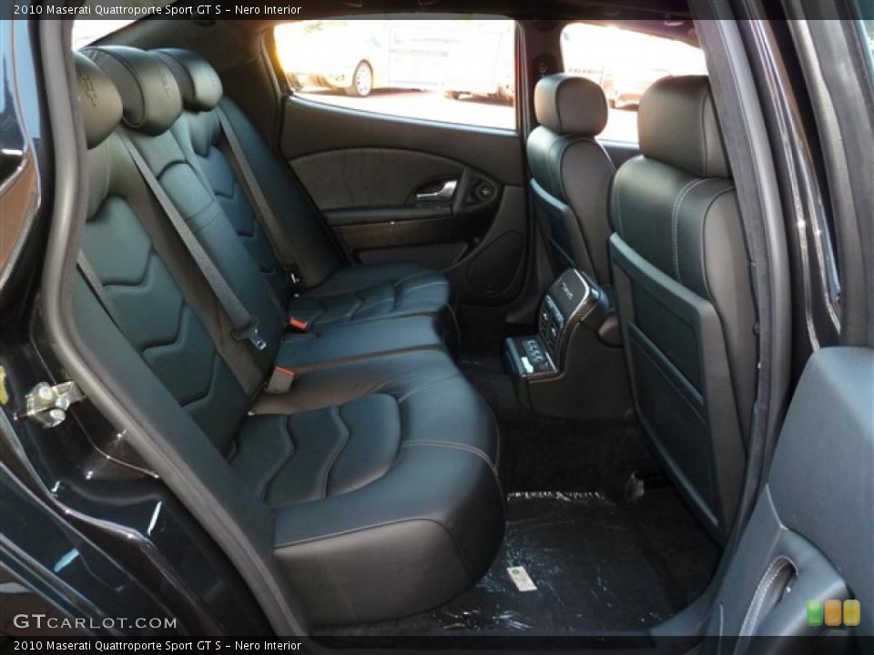 Nero Interior Photo for the 2010 Maserati Quattroporte Sport GT S #37446946