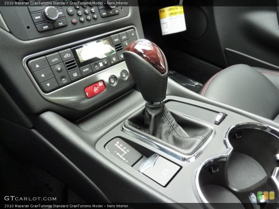 Nero Interior Transmission for the 2010 Maserati GranTurismo  #37448274