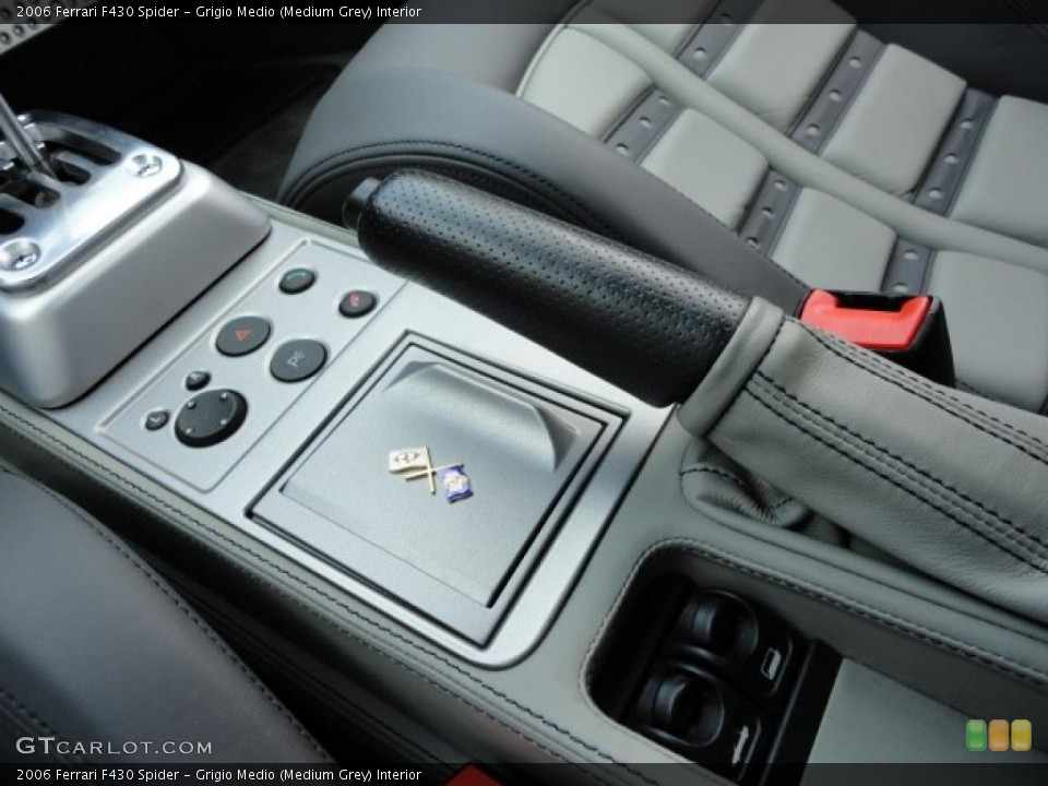 Grigio Medio (Medium Grey) Interior Photo for the 2006 Ferrari F430 Spider #37449602