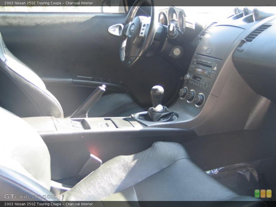 Charcoal Interior Photo for the 2003 Nissan 350Z Touring Coupe #37490237