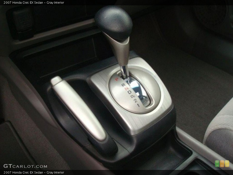 Gray Interior Transmission for the 2007 Honda Civic EX Sedan #37498388
