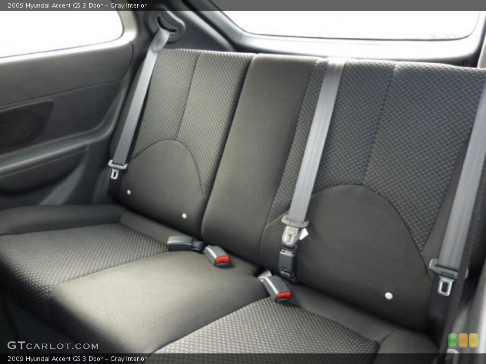 Gray Interior Photo for the 2009 Hyundai Accent GS 3 Door #37509354