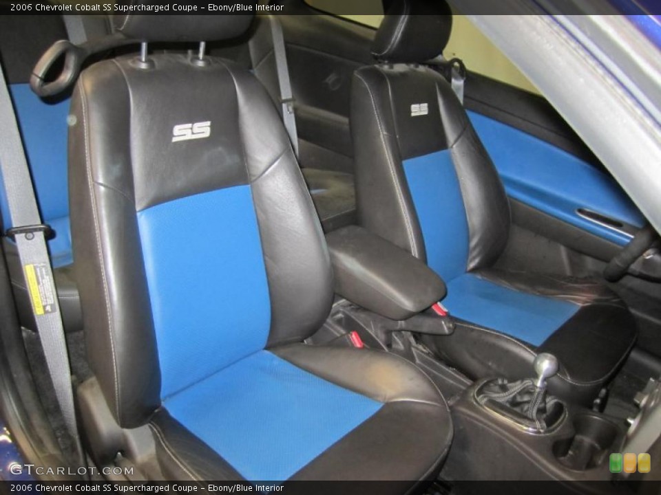 Ebony/Blue Interior Photo for the 2006 Chevrolet Cobalt SS Supercharged Coupe #37533092