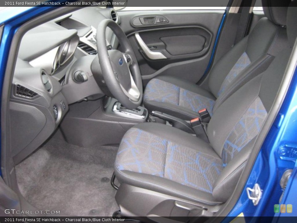 Charcoal Black/Blue Cloth Interior Photo for the 2011 Ford Fiesta SE Hatchback #37534356