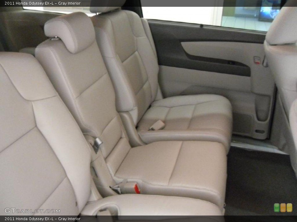 Gray Interior Photo for the 2011 Honda Odyssey EX-L #37536880