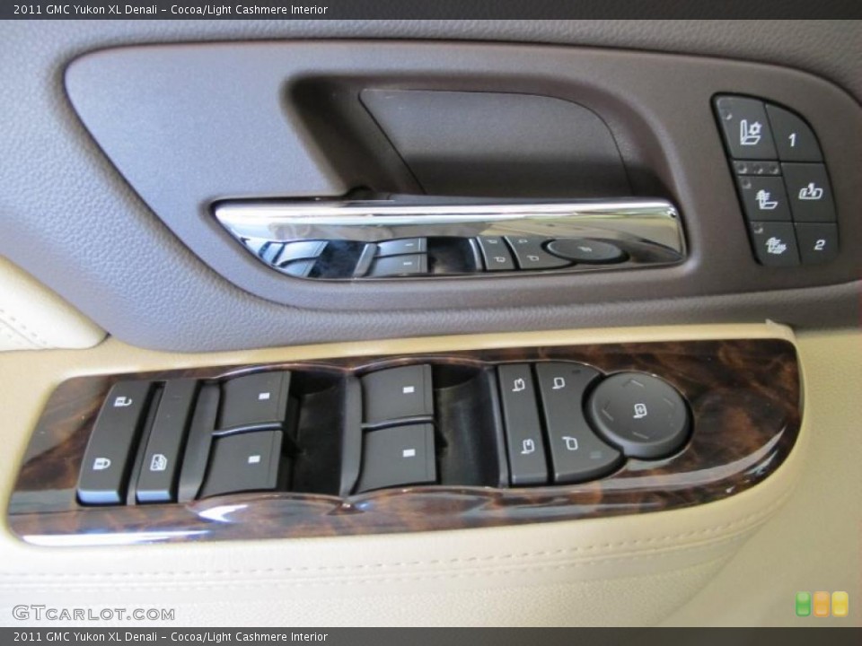 Cocoa/Light Cashmere Interior Photo for the 2011 GMC Yukon XL Denali #37539380