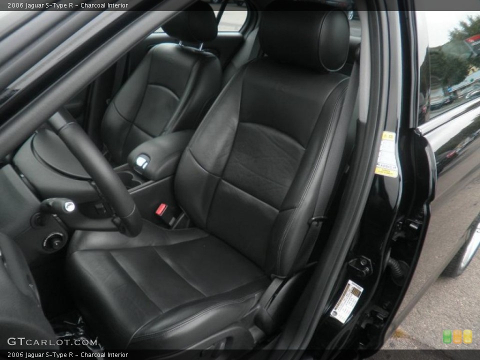 Charcoal Interior Photo for the 2006 Jaguar S-Type R #37543320