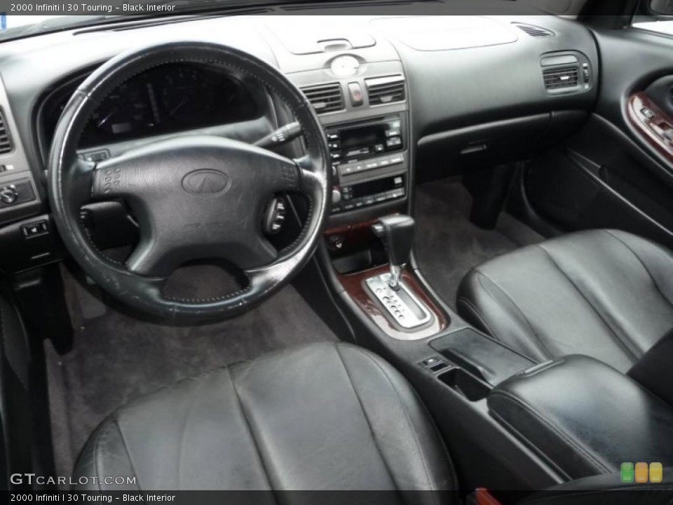 Black Interior Photo for the 2000 Infiniti I 30 Touring #37602363