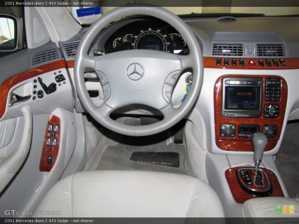 Ash Interior Photo for the 2001 Mercedes-Benz S 430 Sedan #37614312