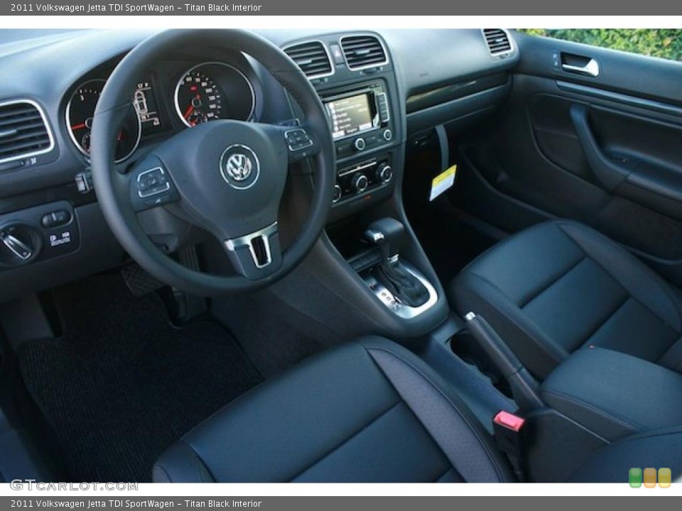 Titan Black Interior Photo for the 2011 Volkswagen Jetta TDI SportWagen #37635664