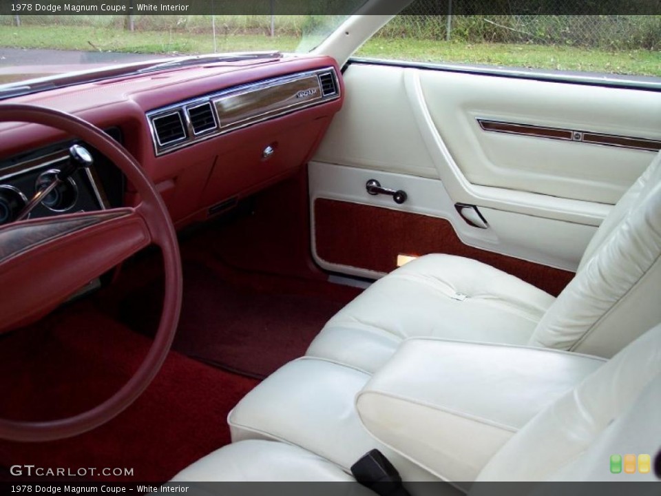 White Interior Photo for the 1978 Dodge Magnum Coupe #37666430