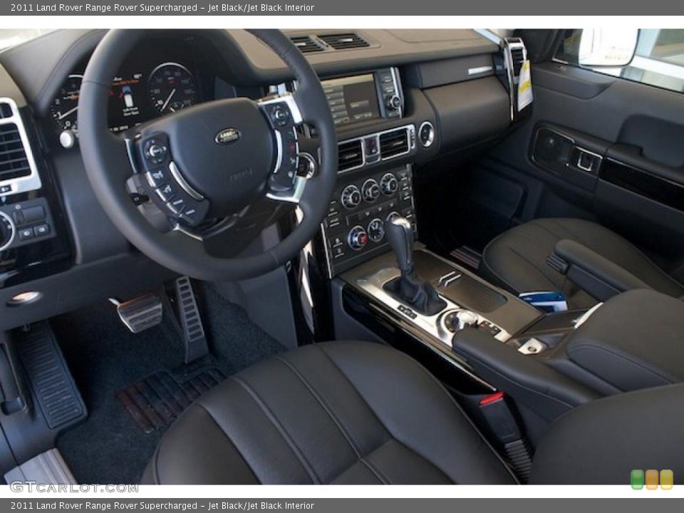 Jet Black/Jet Black Interior Photo for the 2011 Land Rover Range Rover Supercharged #37671338