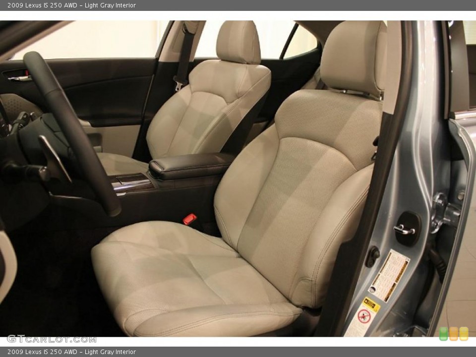 Light Gray Interior Photo for the 2009 Lexus IS 250 AWD #37716229
