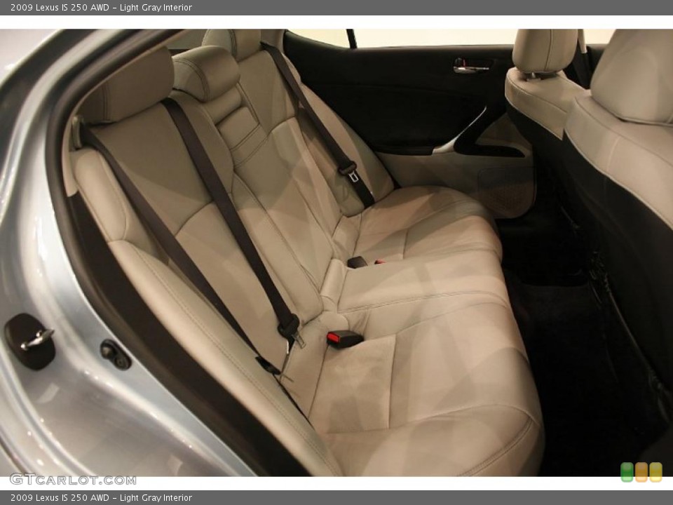 Light Gray Interior Photo for the 2009 Lexus IS 250 AWD #37716537