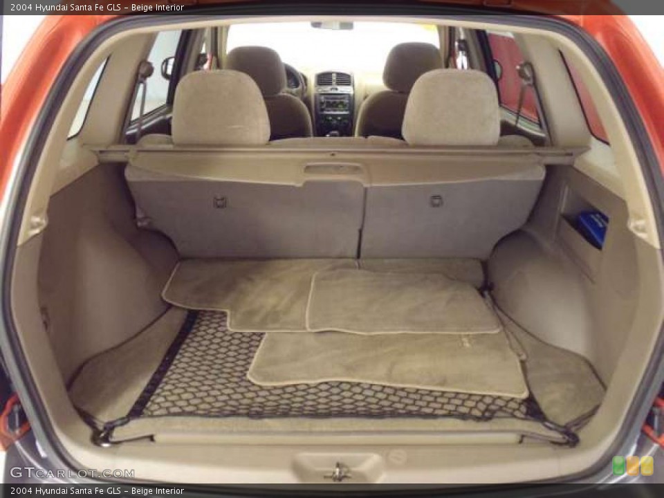 Beige Interior Trunk for the 2004 Hyundai Santa Fe GLS #37778848