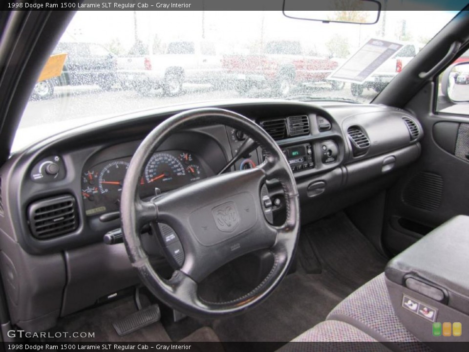 Gray Interior Photo For The 1998 Dodge Ram 1500 Laramie Slt