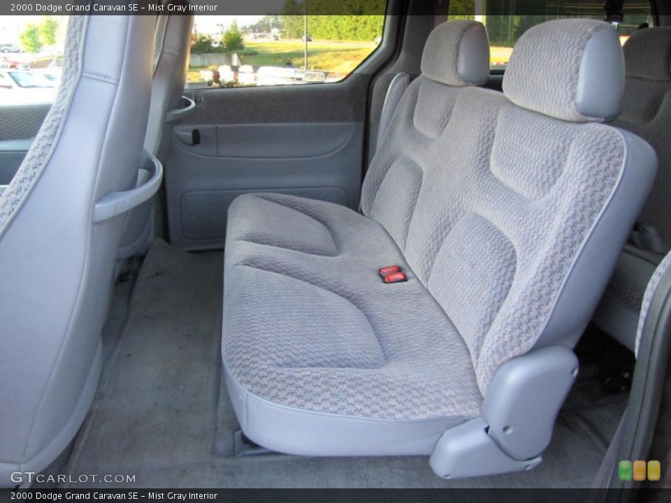 Mist Gray Interior Photo for the 2000 Dodge Grand Caravan SE #37797400