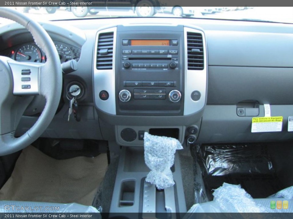 Steel Interior Photo for the 2011 Nissan Frontier SV Crew Cab #37800380