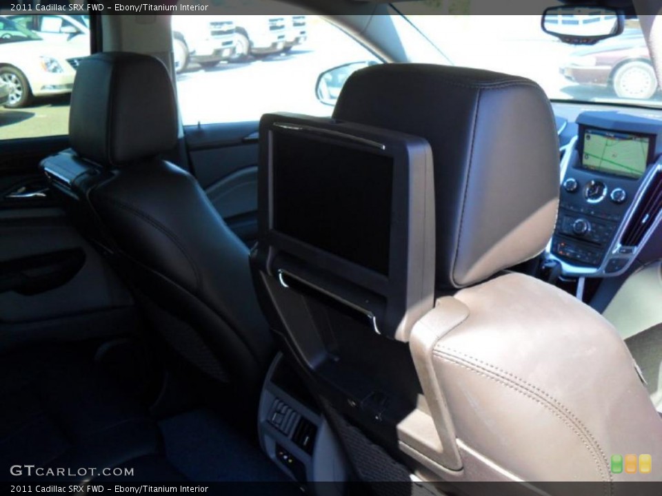 Ebony/Titanium Interior Photo for the 2011 Cadillac SRX FWD #37809048