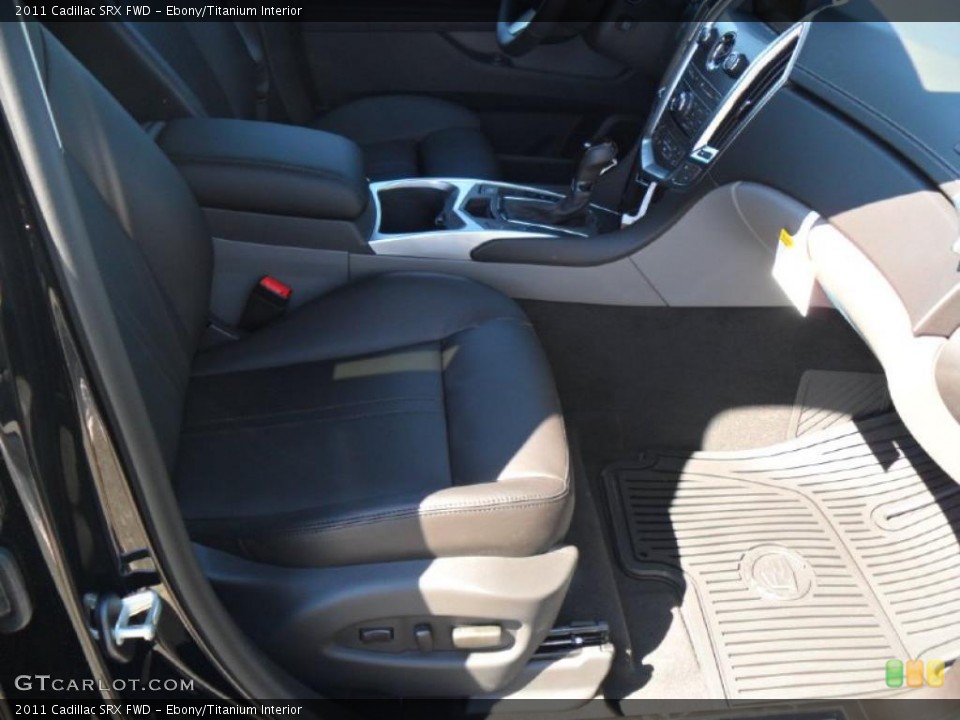 Ebony/Titanium Interior Photo for the 2011 Cadillac SRX FWD #37809060