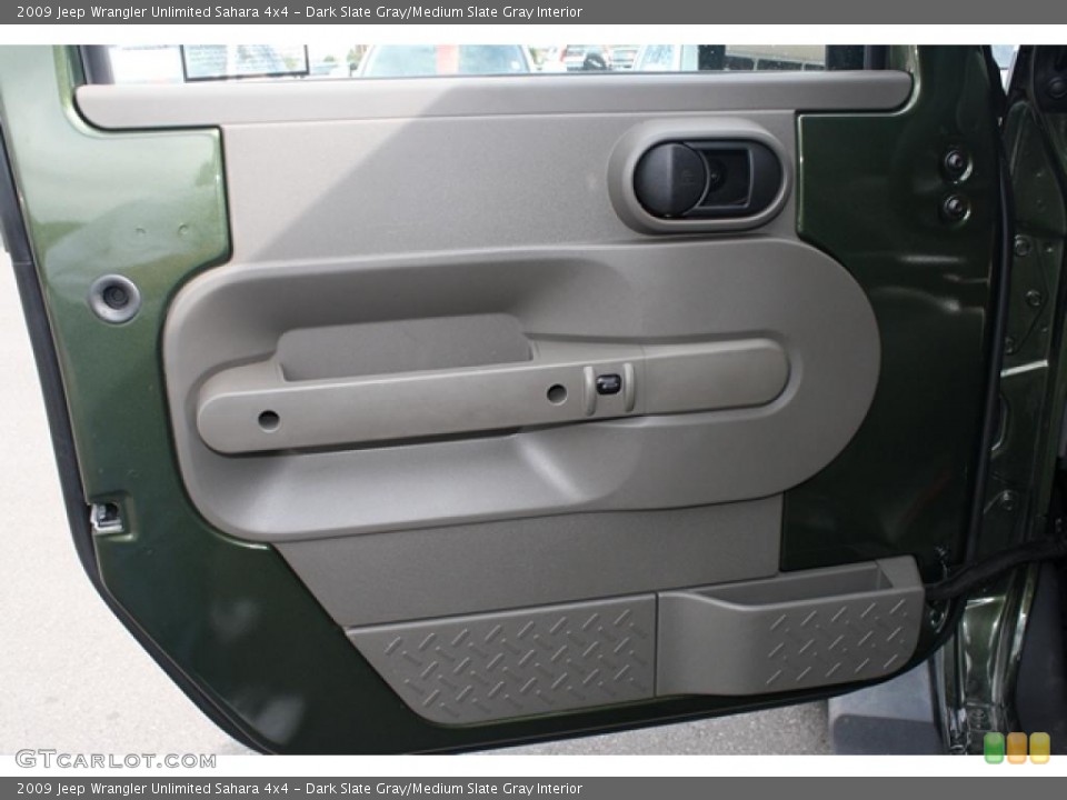 Dark Slate Gray/Medium Slate Gray Interior Photo for the 2009 Jeep Wrangler Unlimited Sahara 4x4 #37848639