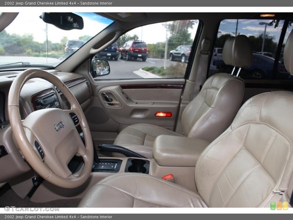 Sandstone Interior Photo for the 2002 Jeep Grand Cherokee Limited 4x4 #37849051