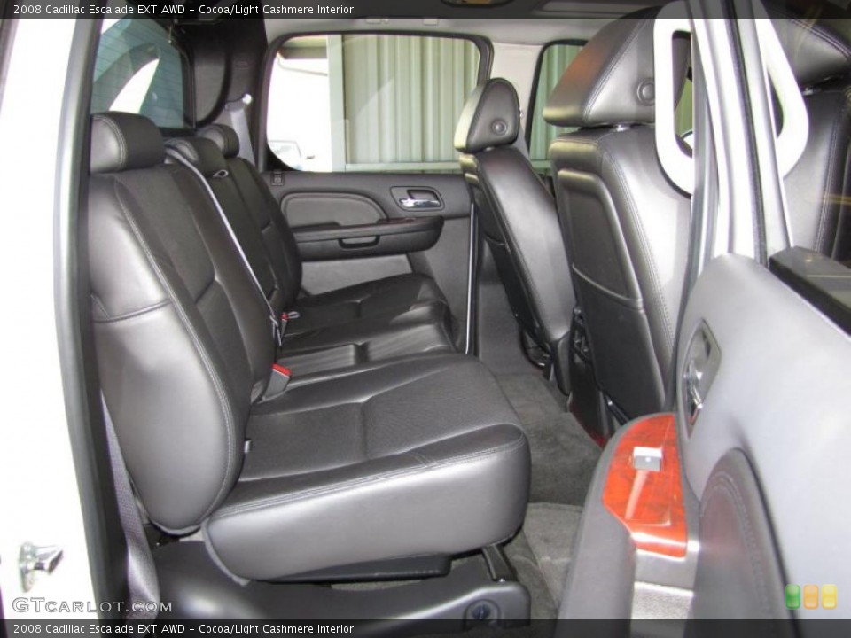 Cocoa/Light Cashmere Interior Photo for the 2008 Cadillac Escalade EXT AWD #37852959