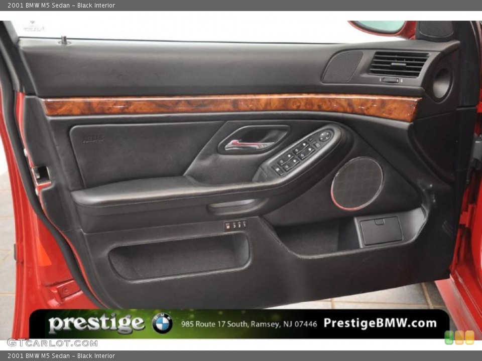Black Interior Photo for the 2001 BMW M5 Sedan #37858269
