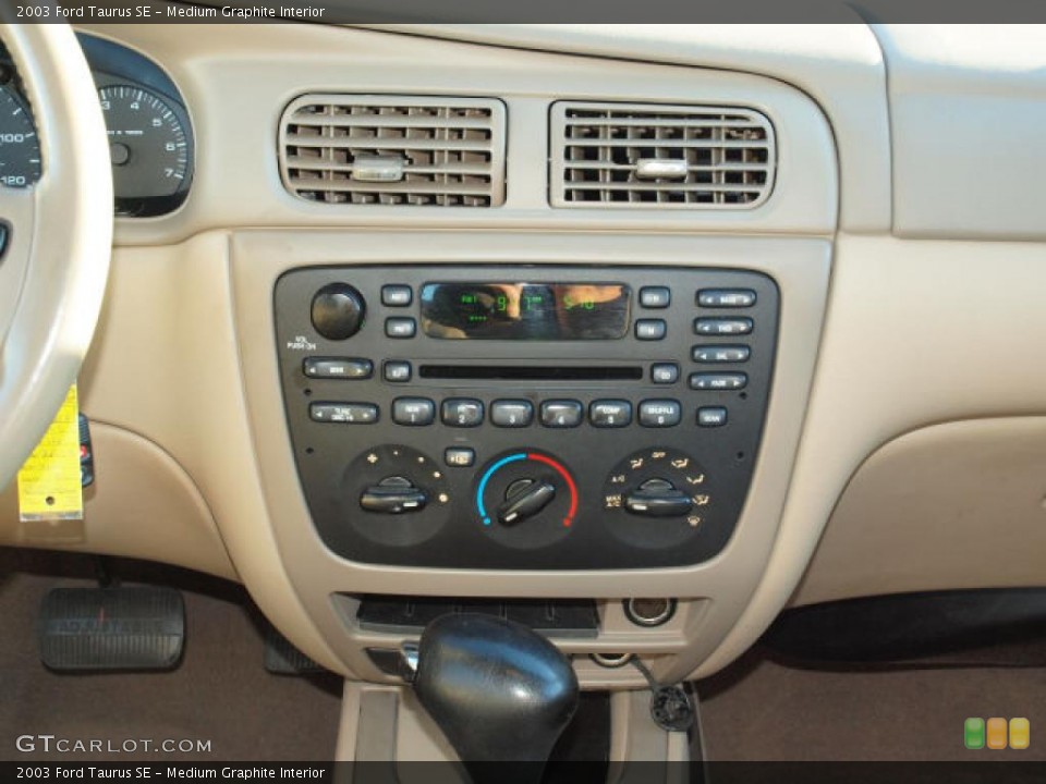 Medium Graphite Interior Controls for the 2003 Ford Taurus SE #37859847