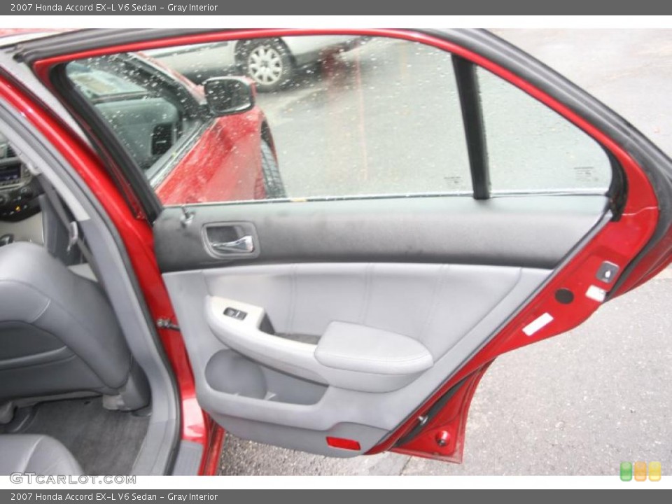 Gray Interior Photo for the 2007 Honda Accord EX-L V6 Sedan #37867140