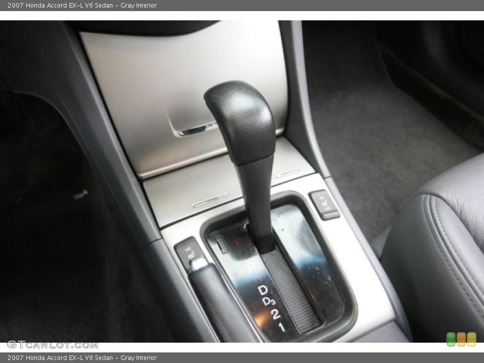 Gray Interior Transmission for the 2007 Honda Accord EX-L V6 Sedan #37867276