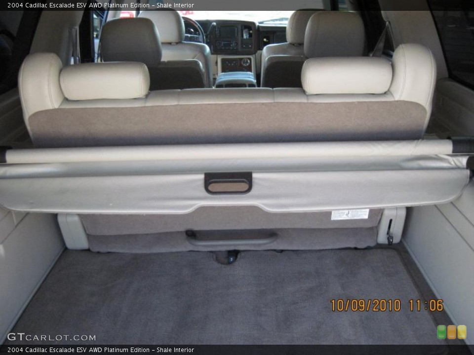 Shale Interior Trunk for the 2004 Cadillac Escalade ESV AWD Platinum Edition #37880432