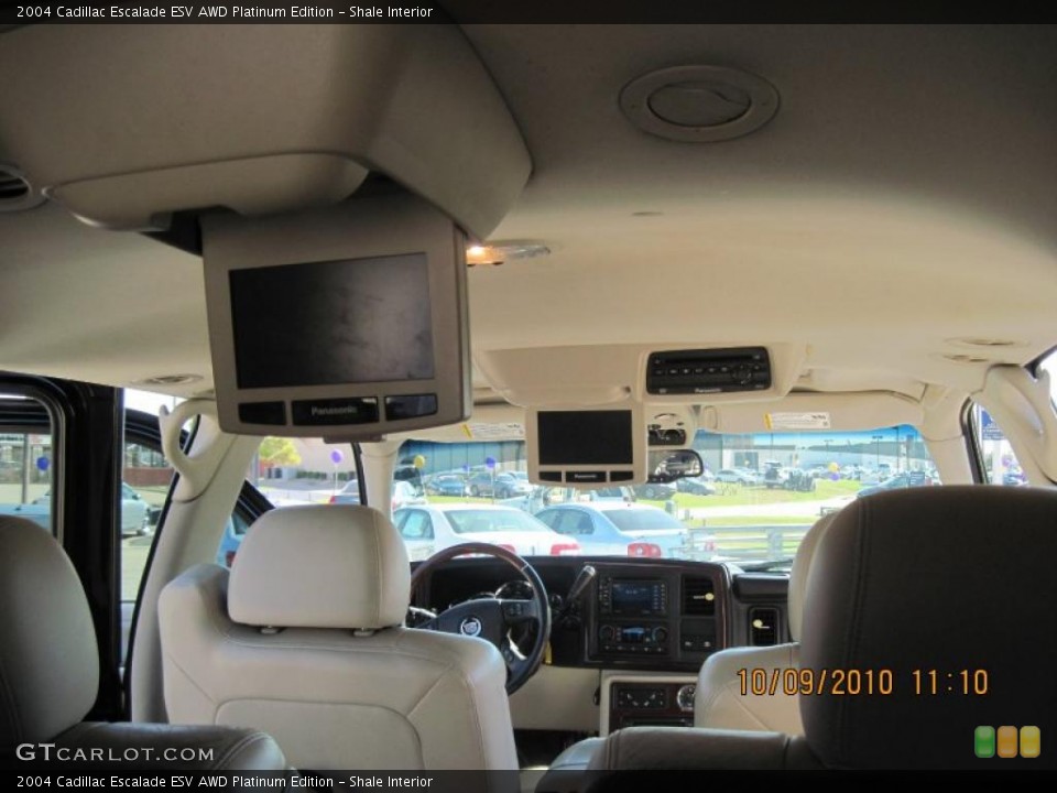 Shale Interior Photo for the 2004 Cadillac Escalade ESV AWD Platinum Edition #37880644