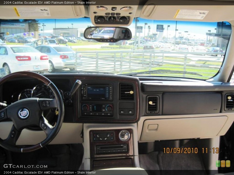 Shale Interior Dashboard for the 2004 Cadillac Escalade ESV AWD Platinum Edition #37880732