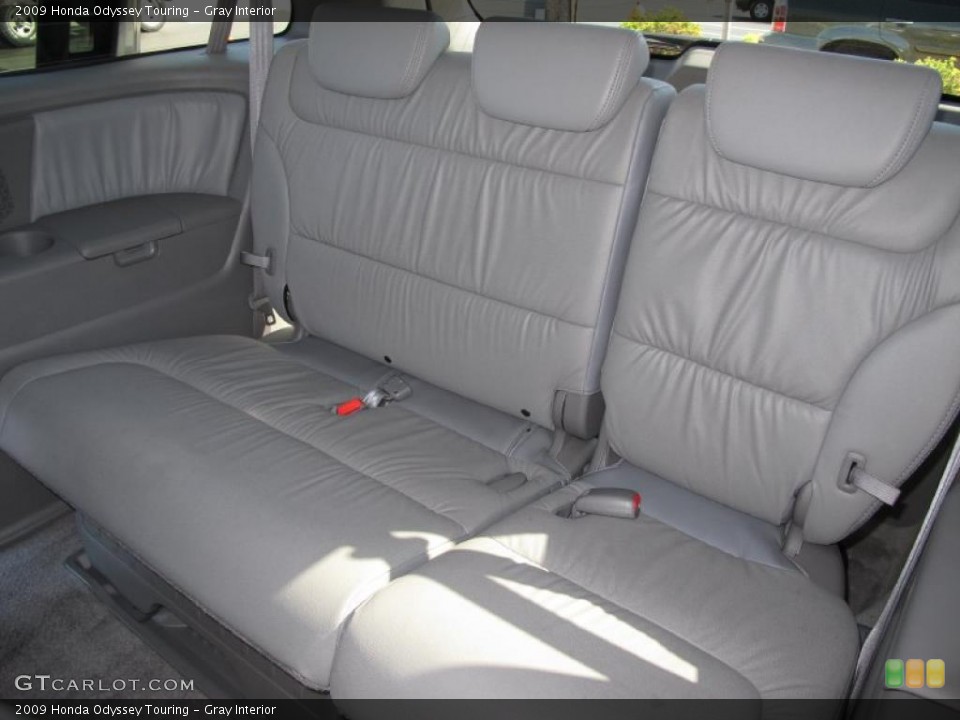 Gray Interior Photo for the 2009 Honda Odyssey Touring #37888832